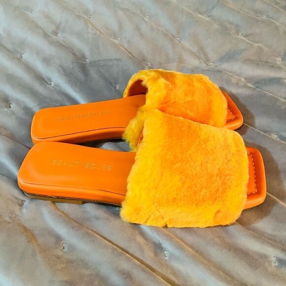 BEAUTIISOLES Faux Fur Sofie Slide Orange Shearling Leather 7.5 NIB - Picture 4 of 11